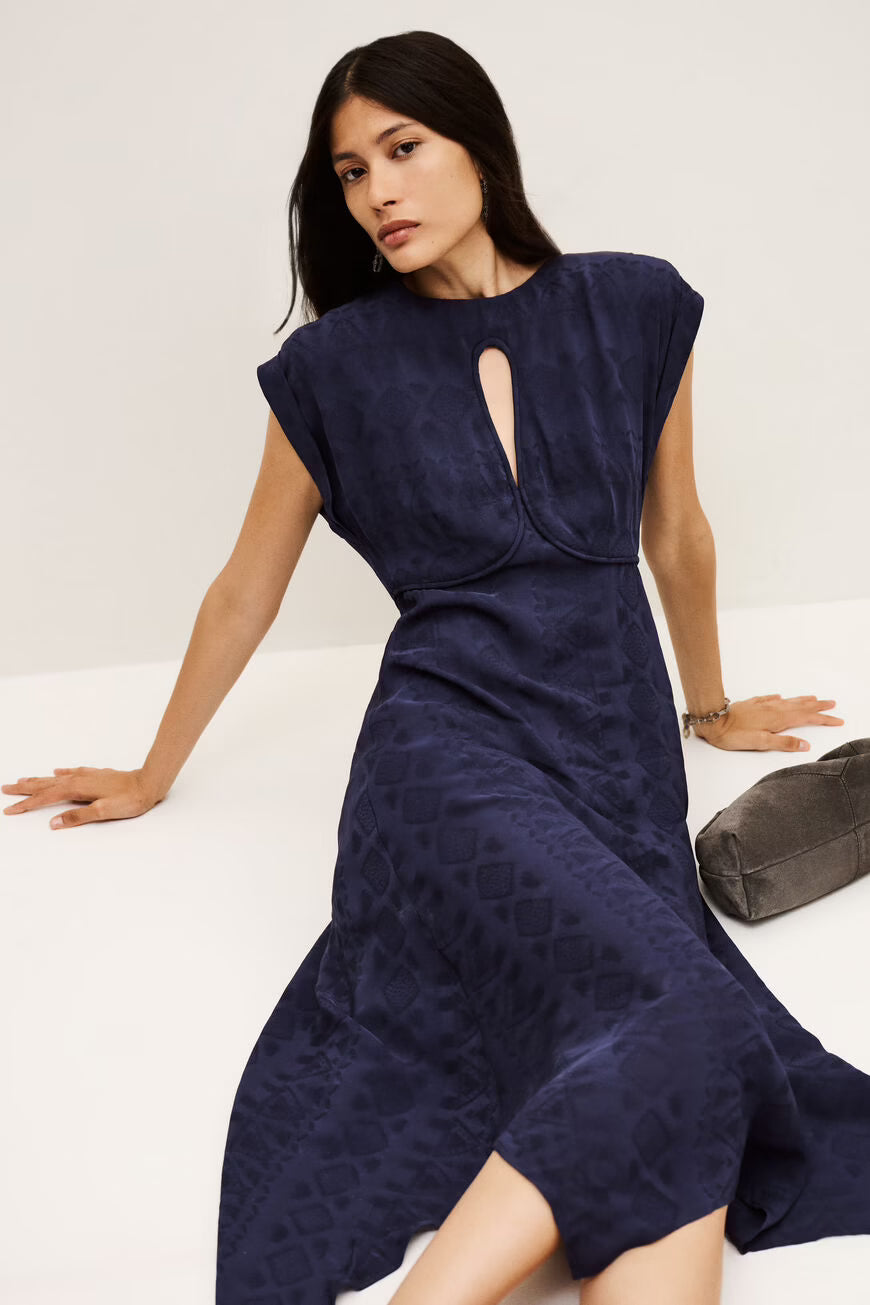 INAIA asimetriška vidutinio ilgio suknelė