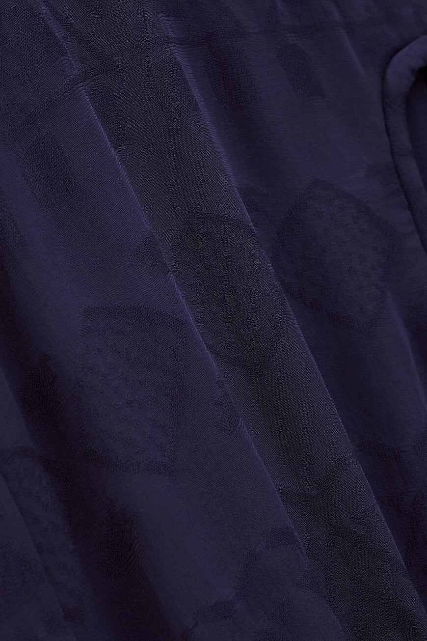 INAIA asimetriška vidutinio ilgio suknelė