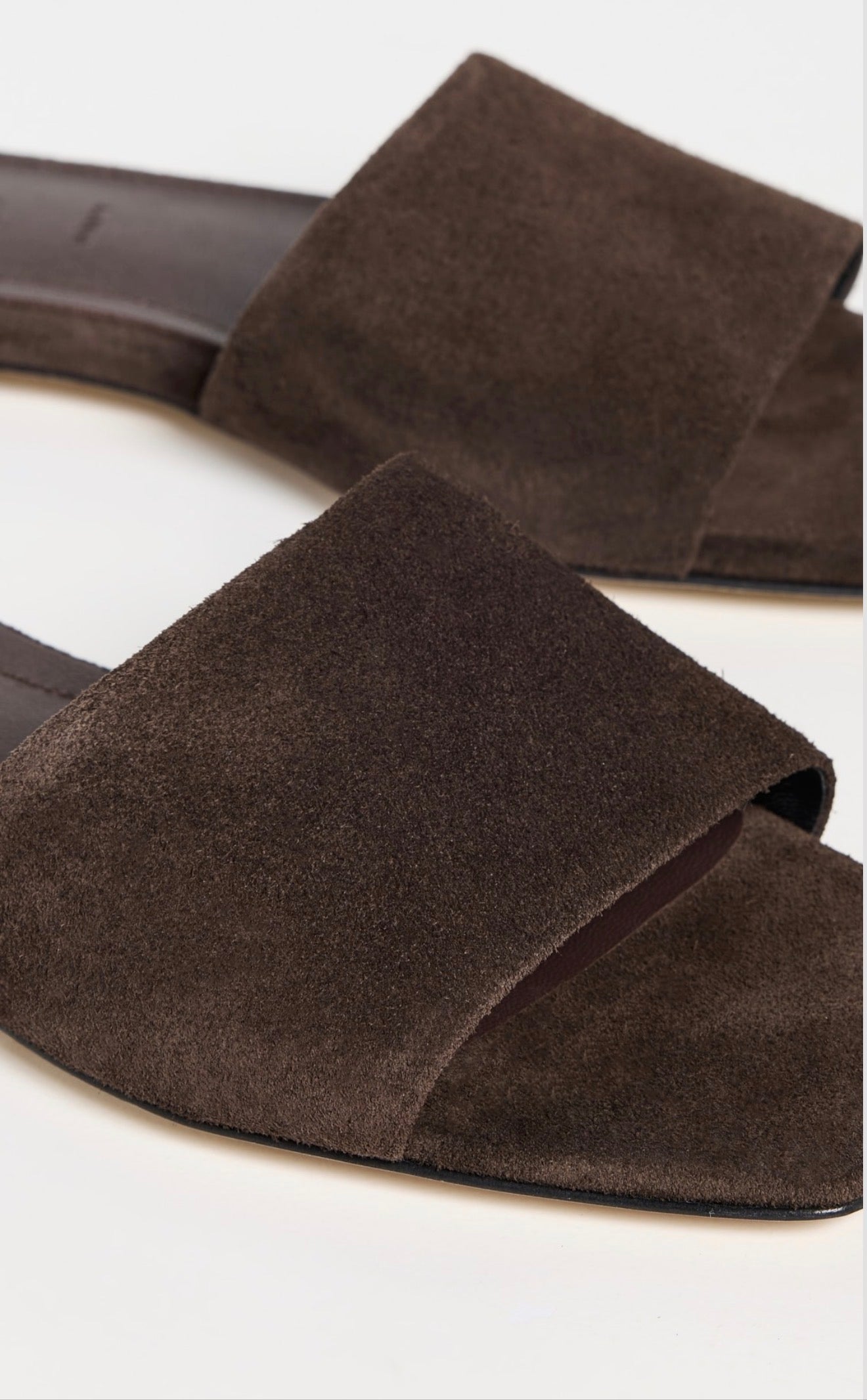 Aeyde ANNA šlepetės